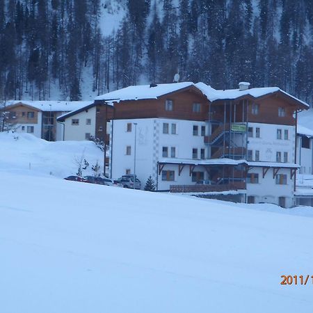 Apart-Garni Motnaida Samnaun Exteriör bild