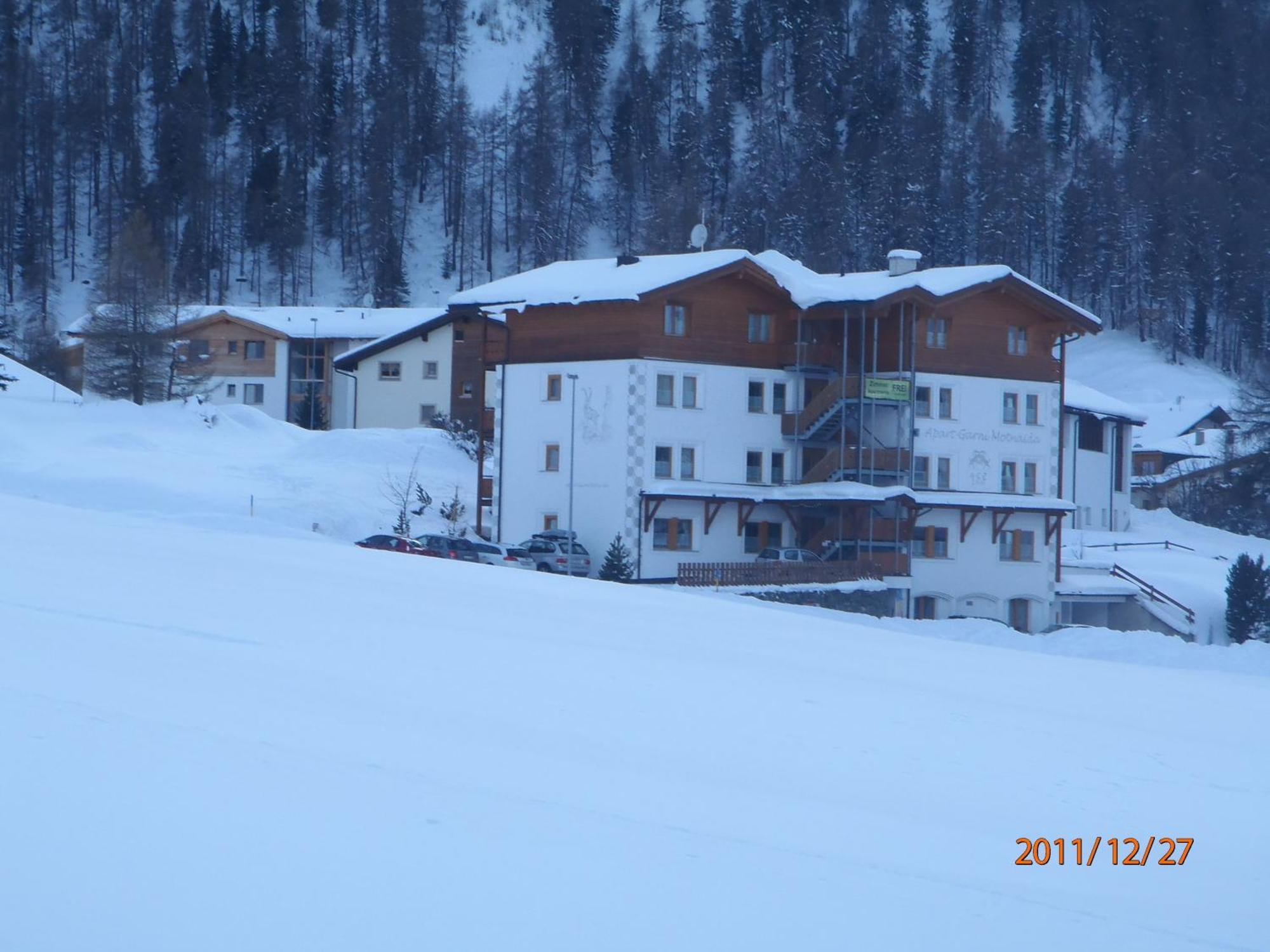Apart-Garni Motnaida Samnaun Exteriör bild